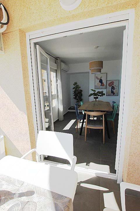 Apartamento Primera Linea Playa Centro De Guardamar Apartment Guardamar del Segura Exterior photo